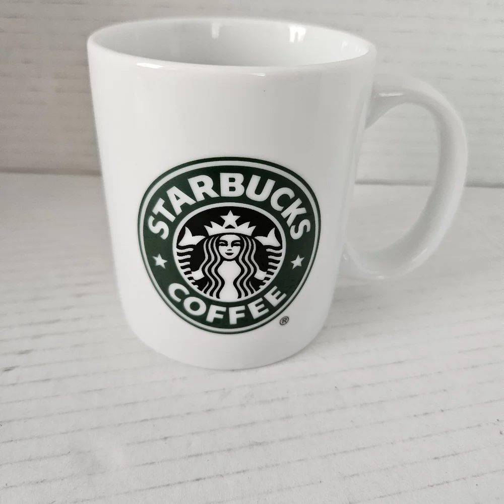 Starbucks‎ 2005 coffee mug 9oz